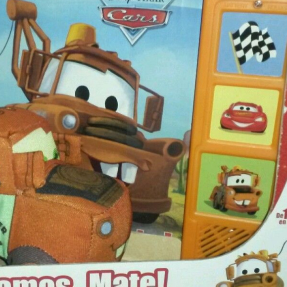 Disney Play Sound Book TOW MATER SPANISH Disney PIXAR Cars INCLUDES PLUSH TOY NW - Picture 2 of 4